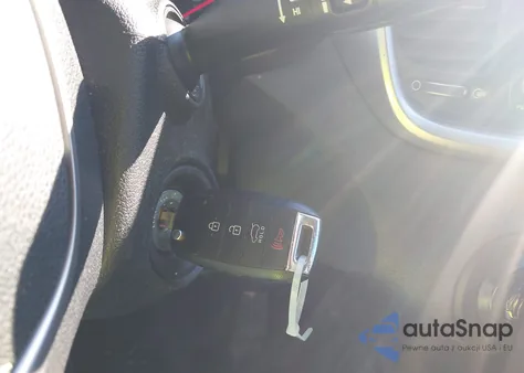 2019 Kia Sorento 2.4L L z USA, uszkodzony, nr VIN 5XYPG4A33KG602852